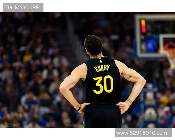 库里成为首位30岁以下达成4500三分球壁垒的球员 库里成为首位30岁以下达成4500三分球壁垒的球员